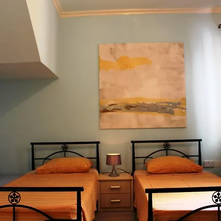 Seaspray Apartment *